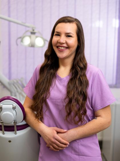 Ster Anett - Fogászati asszisztens